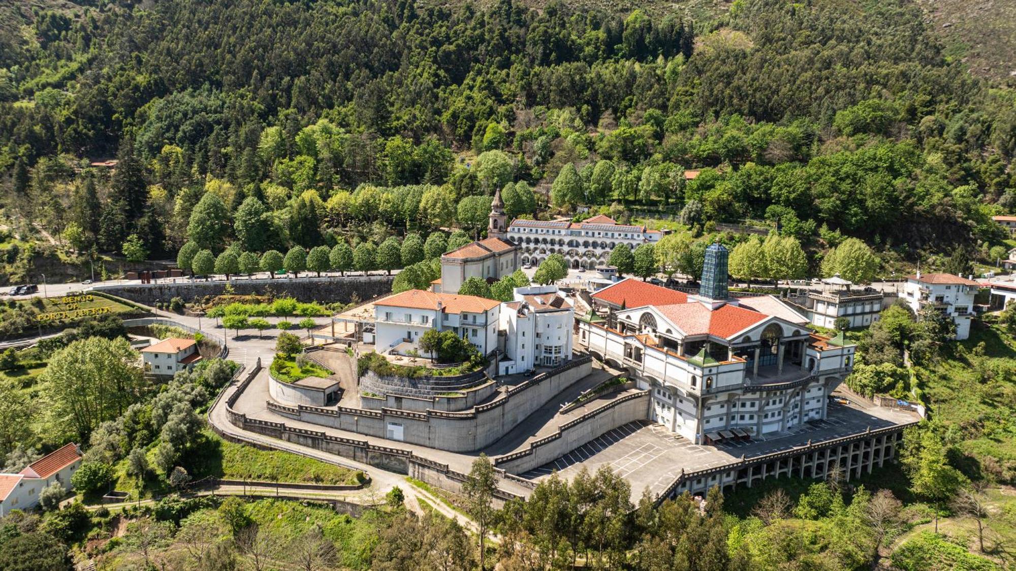 Villa Quinta Da Carvalha Geres Esterno foto